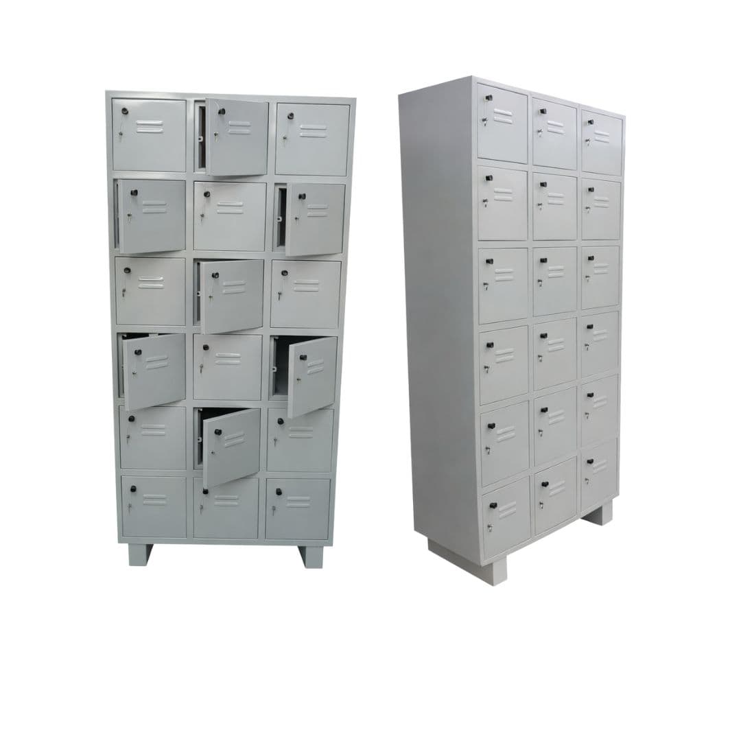 Lockers (15 Doors)